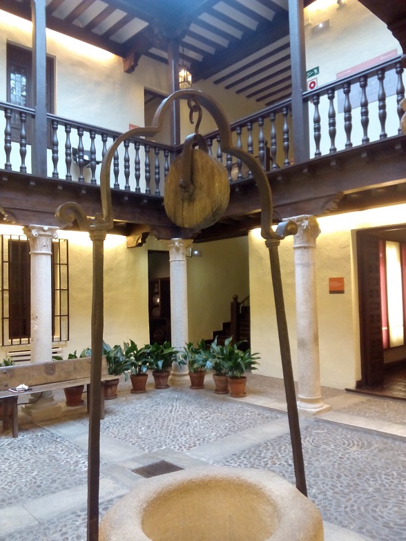 Patio casa natal de Cervantes, Alcalá de Henares